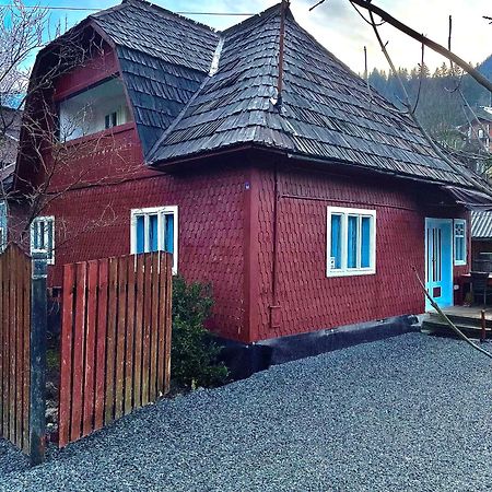 Casa Fantana - La Poalele Muntilor -50 De Metri De Partia Olimpica Villa Statiunea Екстериор снимка